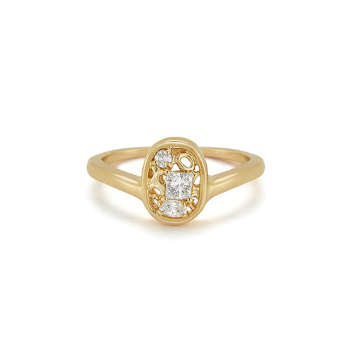 Alternative engagement ring with diamond cluster 14k yellow gold
